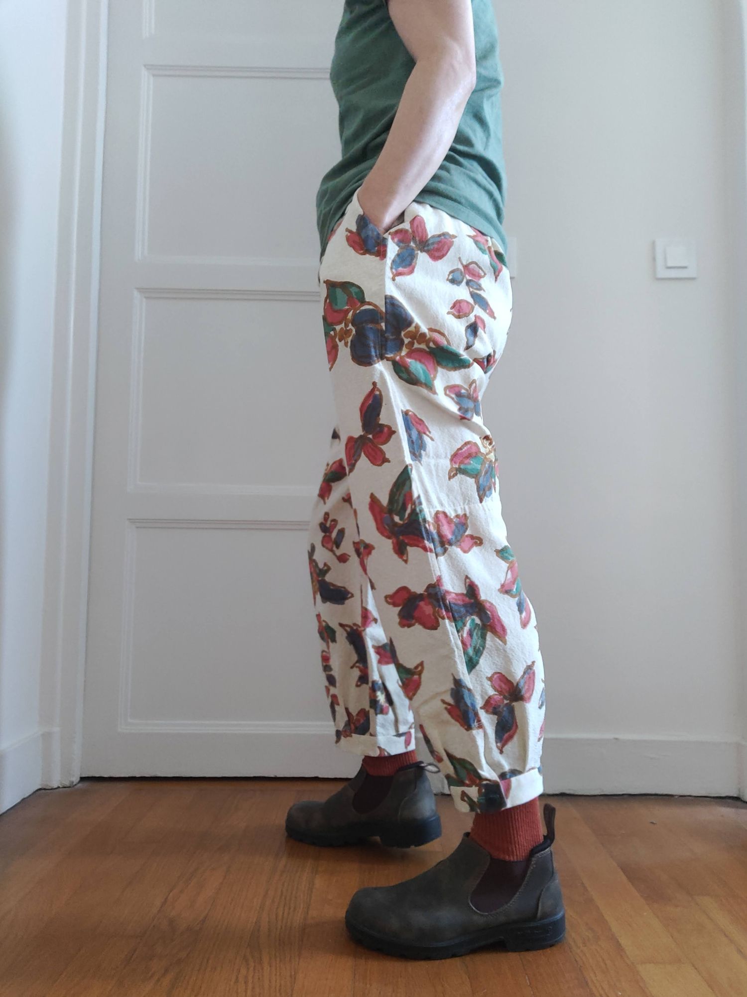 v_pantalon_mgm_fov10.jpg