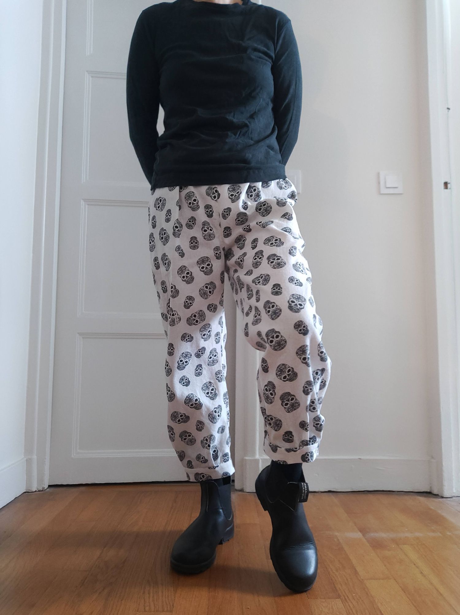 v_pantalon_squ_cnb07.jpg