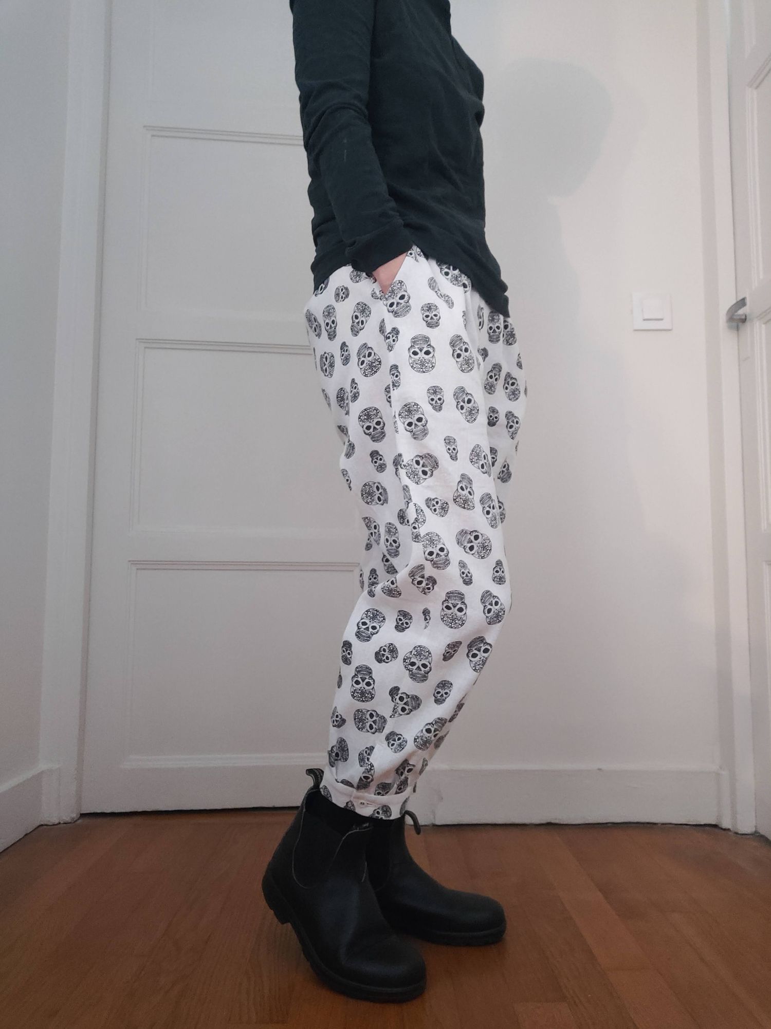 v_pantalon_squ_cnb08.jpg