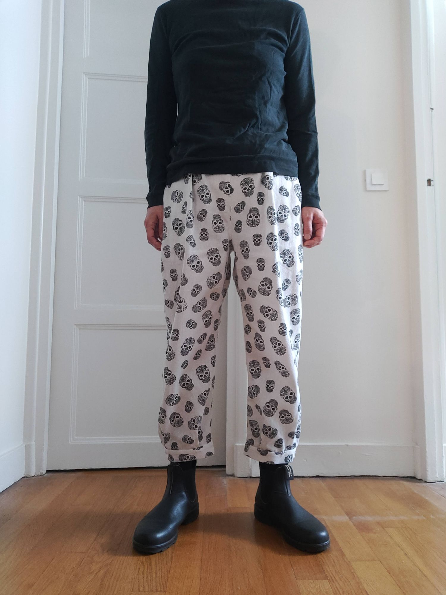 v_pantalon_squ_cnb11.jpg